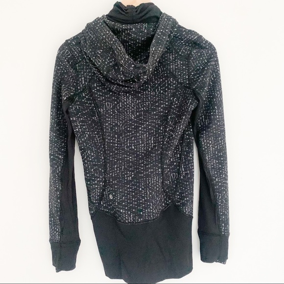 Lululemon Zip Up - Picture 2 of 7